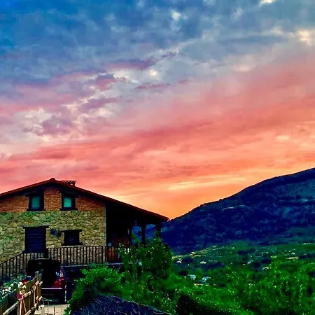 La Seguirilla Del Jerte Hébergement de vacances Casas del Castañar