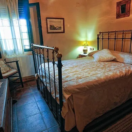 La Seguirilla Del Jerte * Casas del Castañar