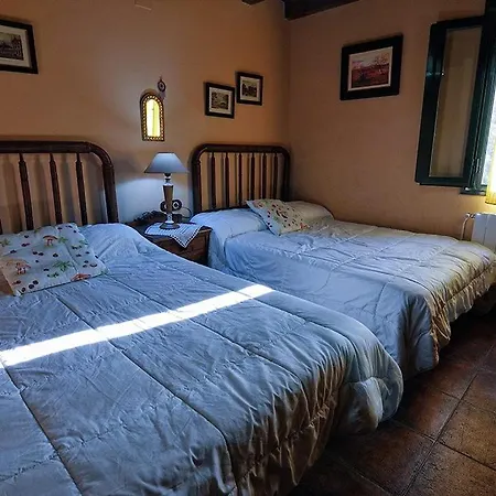 La Seguirilla Del Jerte * Casas del Castañar