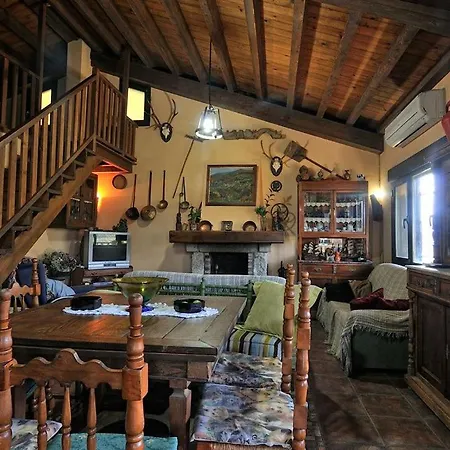 La Seguirilla Del Jerte Σπίτι διακοπών Casas del Castañar