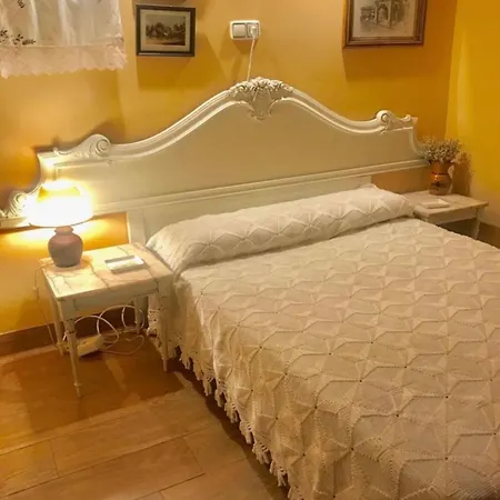 La Seguirilla Del Jerte Casas del Castanar