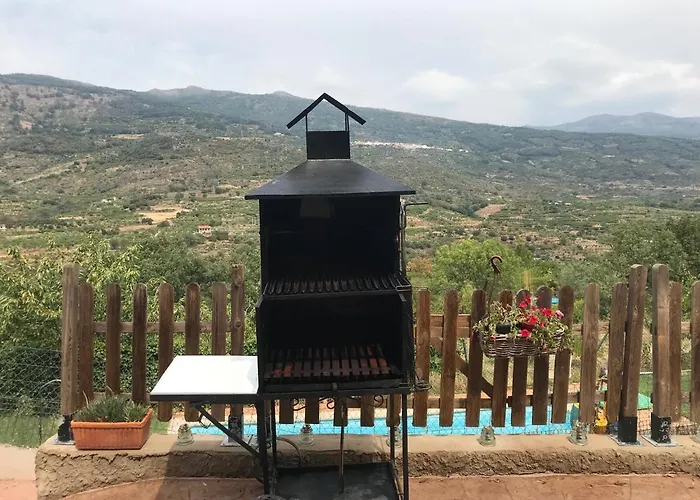 La Seguirilla Del Jerte Casas del Castanar