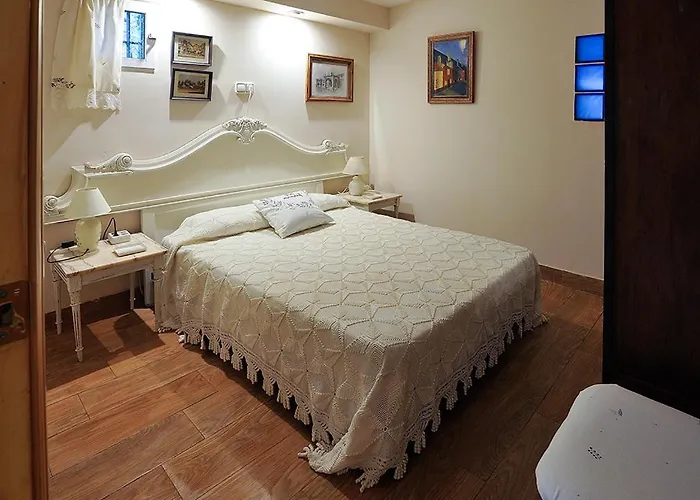 La Seguirilla Del Jerte * Casas del Castanar