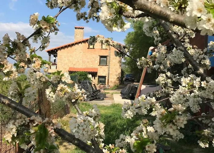 La Seguirilla Del Jerte Casas del Castanar