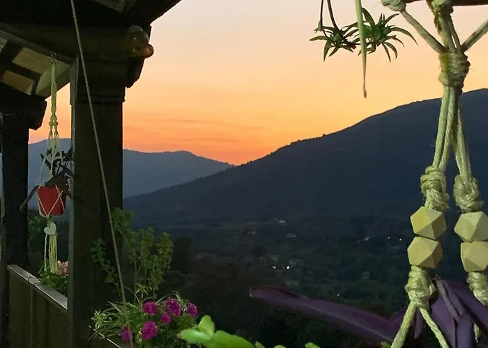 La Seguirilla Del Jerte Casas del Castanar