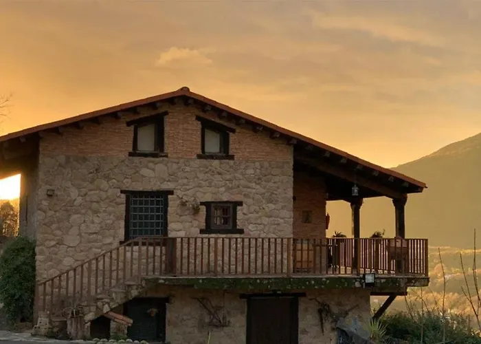 La Seguirilla Del Jerte * Casas del Castanar